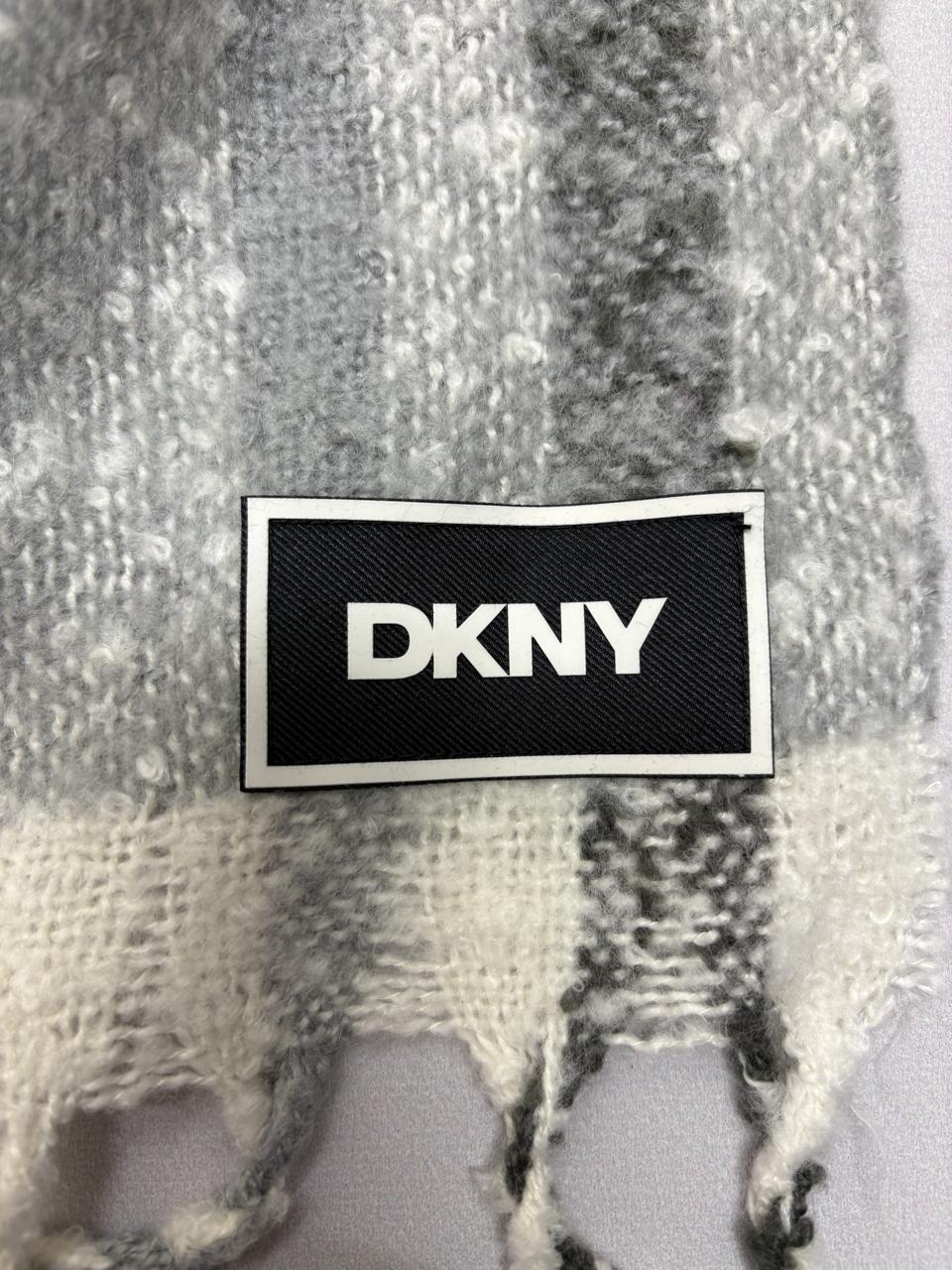 Фото3 Шарф DKNY