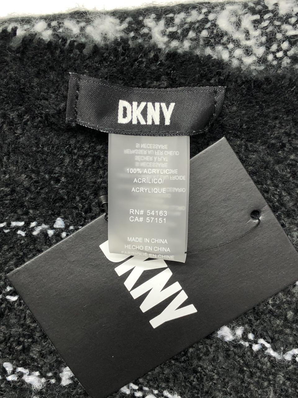 Фото3 Шарф DKNY