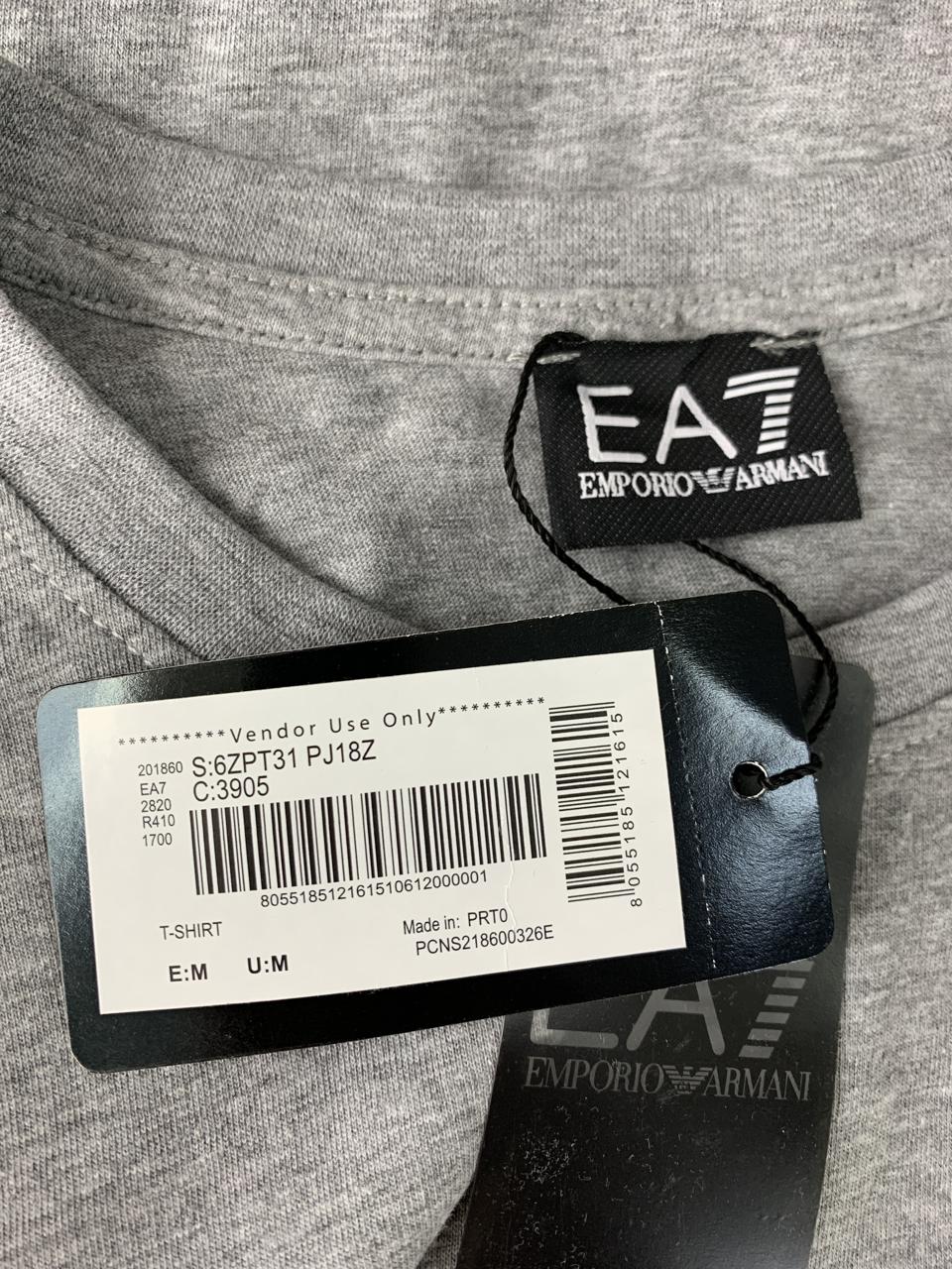 Фото3 Футболка Emporio Armani