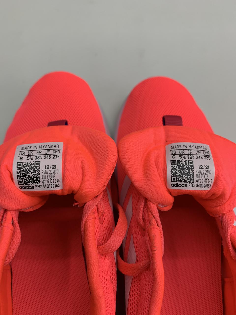 Фото4 Кросівки Adidas