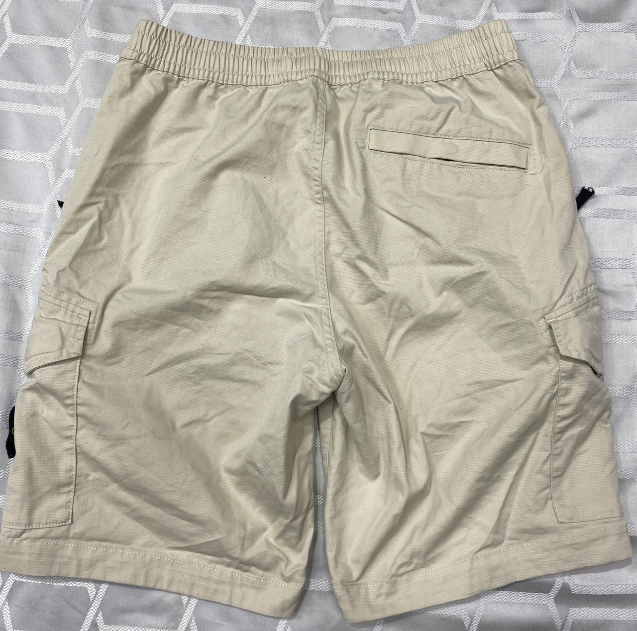 Фото2 Шорти Stone Island