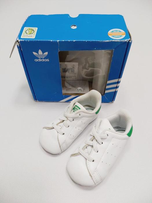 Фото Пінетки Adidas