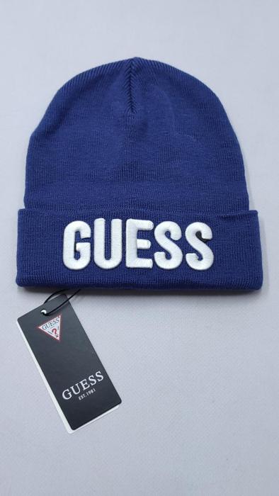 Фото Шапка Guess