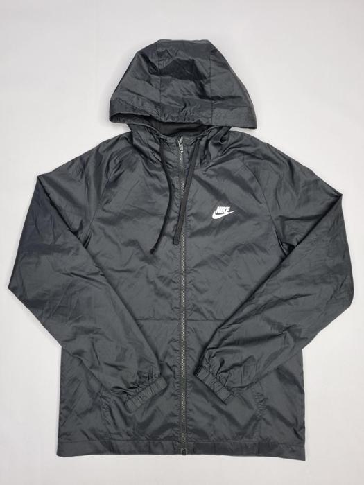 Фото Вітровка Nike