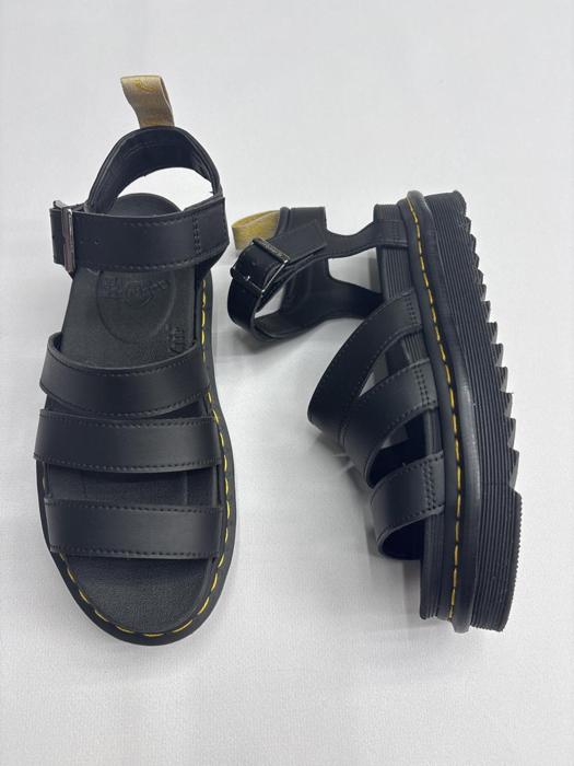 Фото Босоніжки Dr. Martens