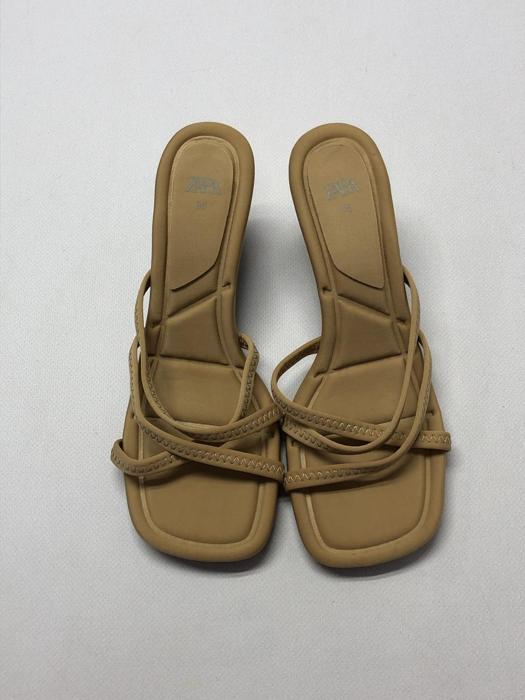 Фото Босоніжки ZARA