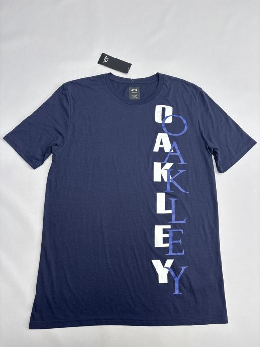 Фото Футболка OAKLEY