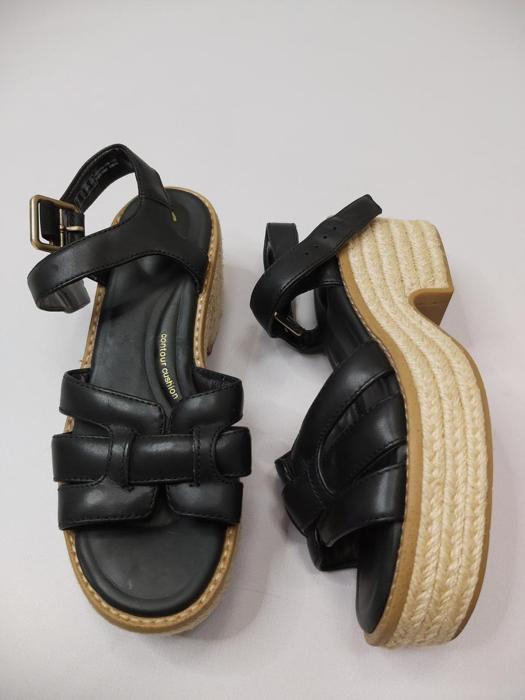 Фото Босоніжки Clarks