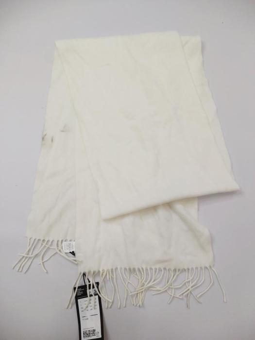 Фото Шарф Weekday