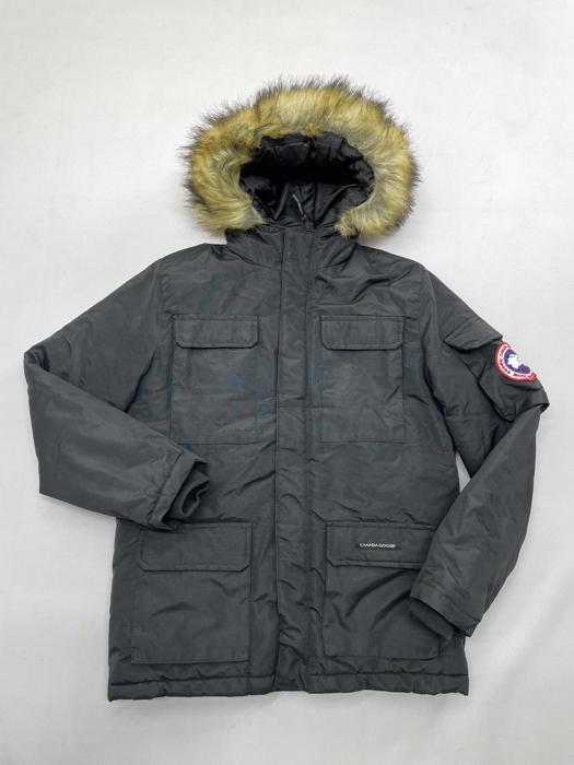 Фото Куртка CANADA GOOSE