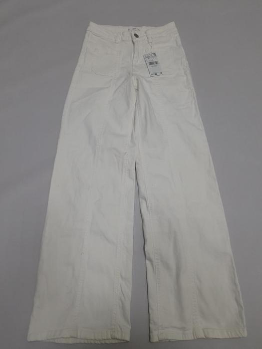 Фото Джинси MNG