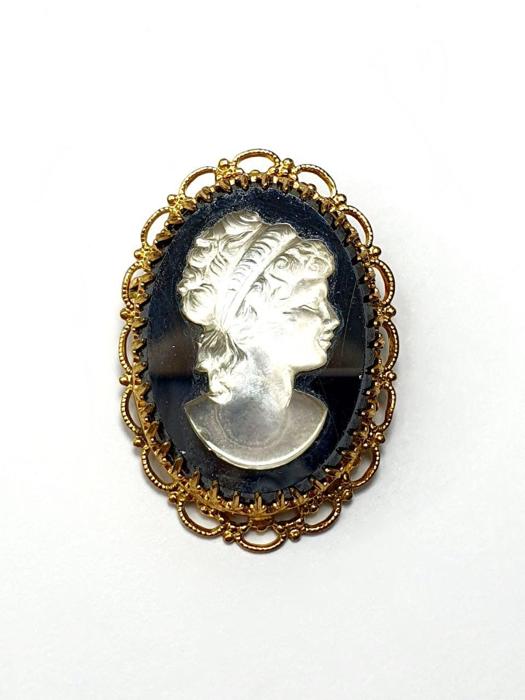 Фото Брошка. Вінтаж