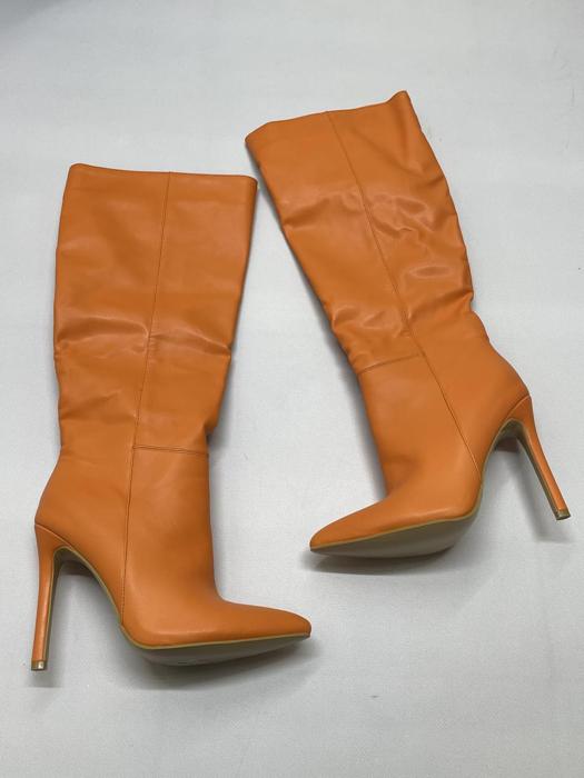 Фото Чоботи PLT