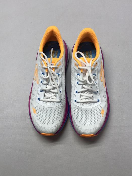 Фото Кросівки SKECHERS