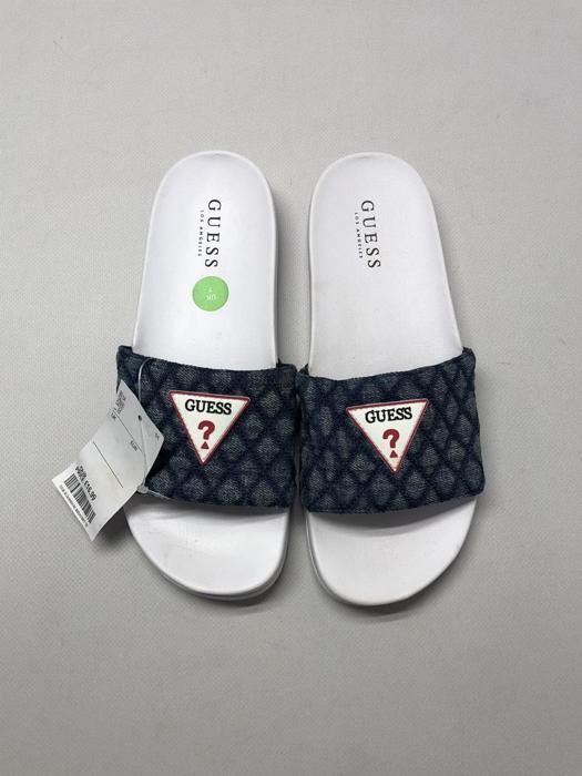 Фото Шльопанці GUESS