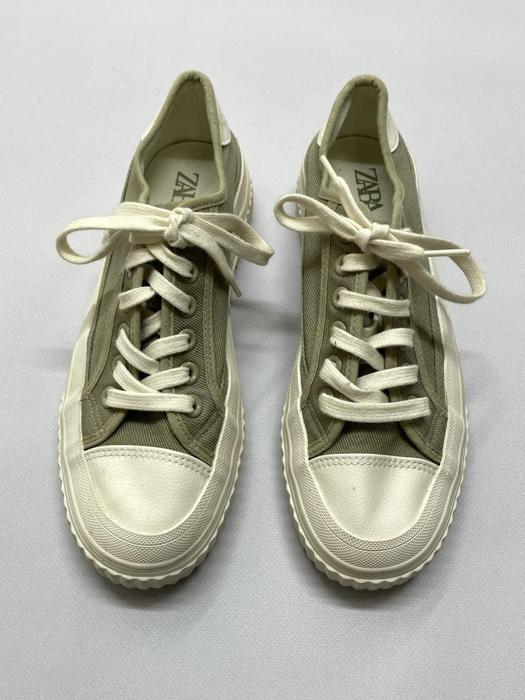 Фото Кеди Zara