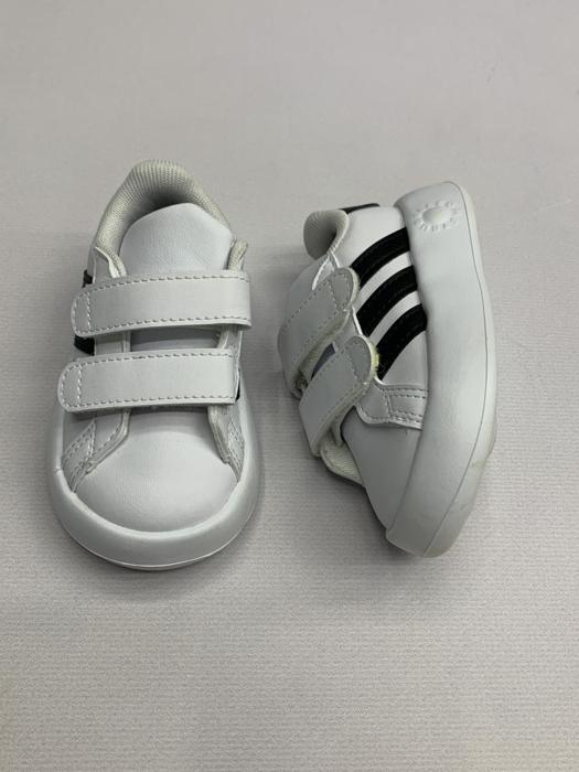 Фото Кросівки Adidas