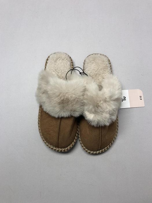 Фото Капці Tu