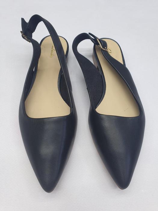 Фото Босоніжки Clarks