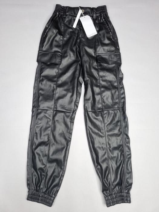 Фото Штани Bershka