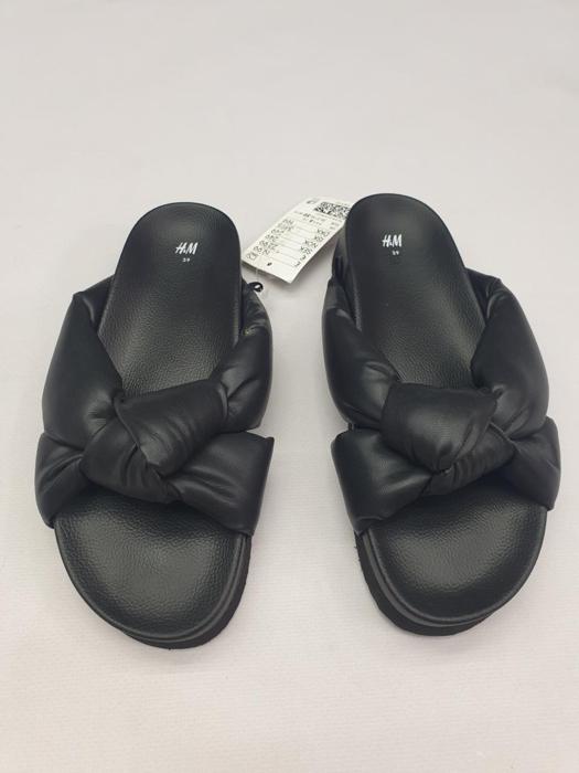 Фото Шльопанці H&M