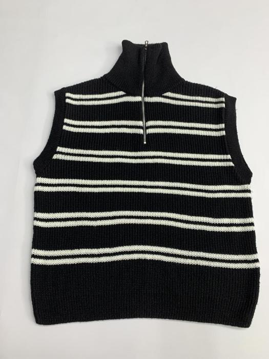 Фото Жилетка Tu