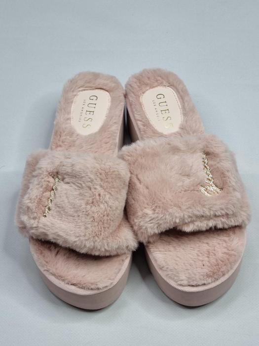 Фото Шльопанці GUESS