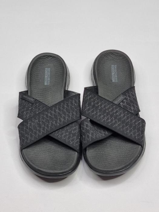 Фото Шльопанці Skechers