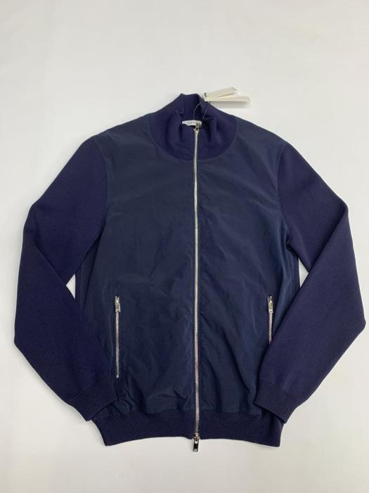 Фото Бомбер ARNE