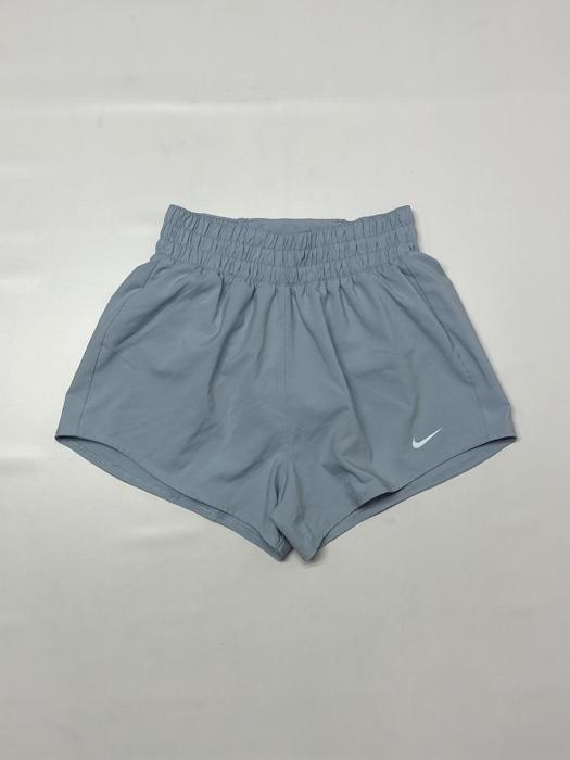 Фото Шорти NIKE