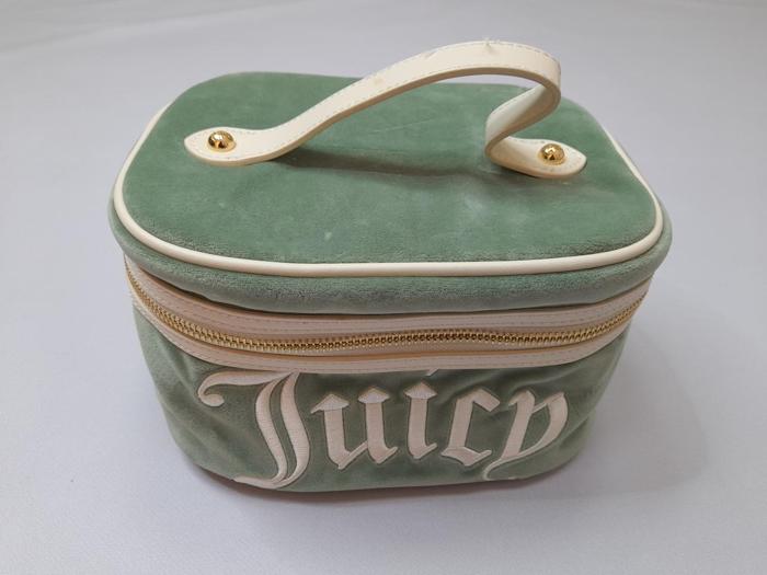 Фото Косметичка