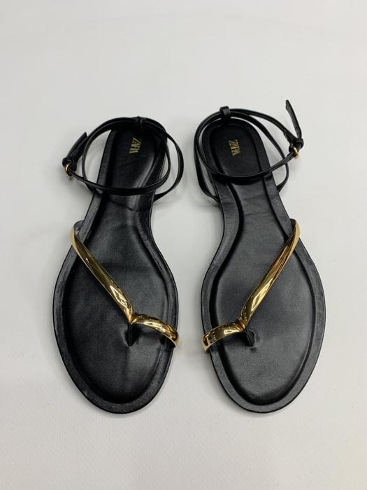 Фото Босоніжки Zara