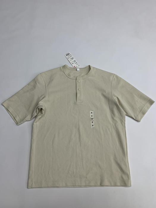 Фото Футболка UNIQLO