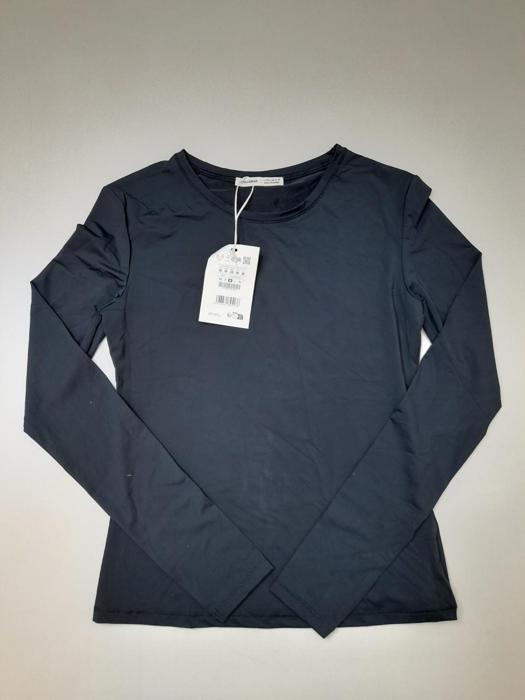 Фото Лонгслів Pull&Bear