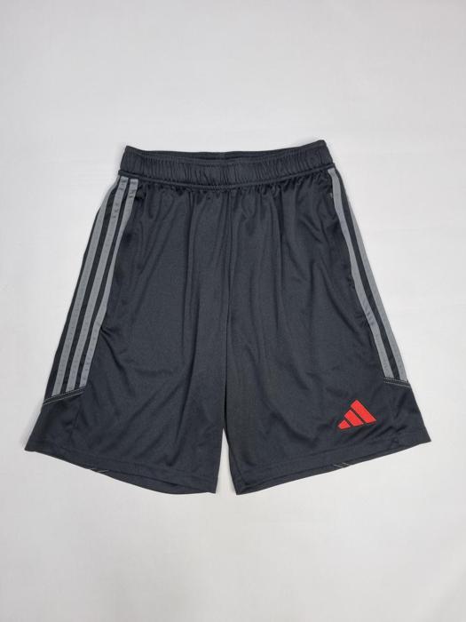 Фото Шорти Adidas