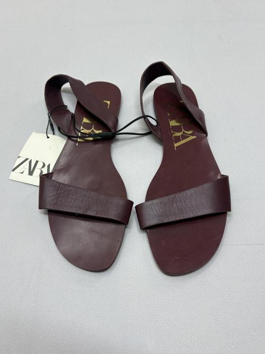 Фото Босоніжки Zara